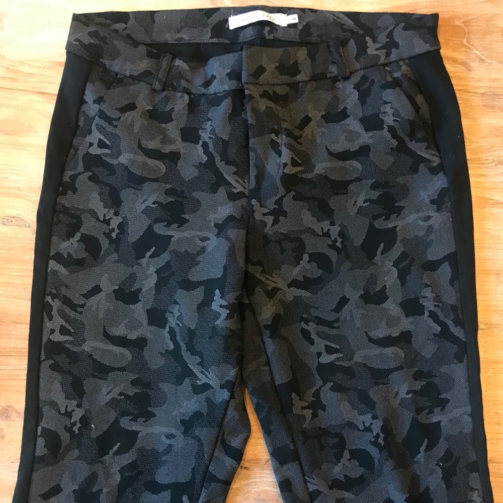 Black camo striped crop pants